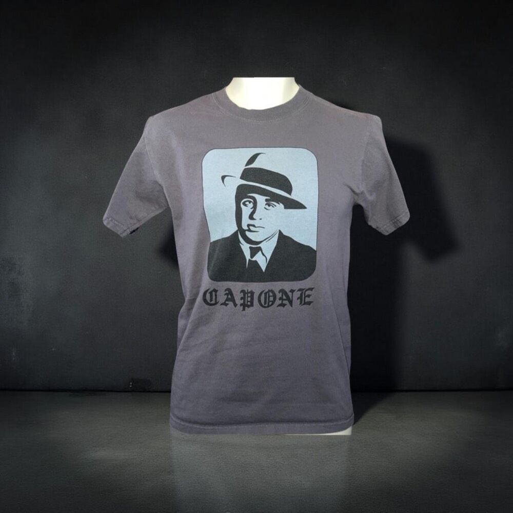 Gilden Heavy Weight Mobster Al Capone Gray Graphic Print T Shirt Size Small #123